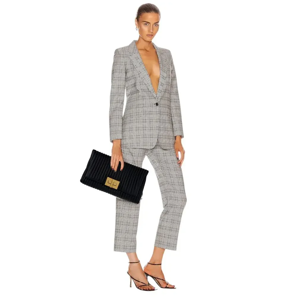 TOM FORD Calfskin Quilted Natalia Clutch in Black